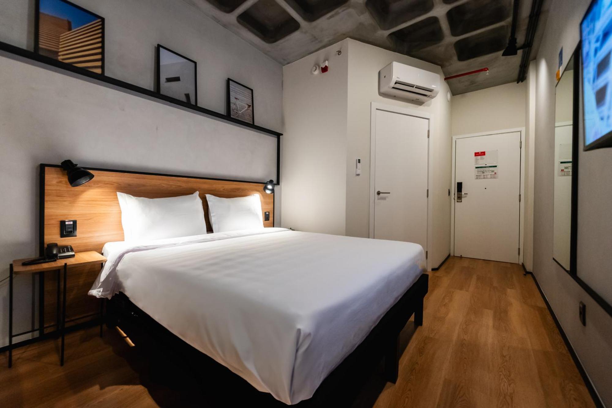 Ibis Tubarao Hotel Exterior photo